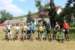 Jacovskí cyklisti